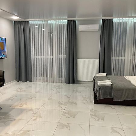 Vip Apartment Near Center Lviv Kültér fotó